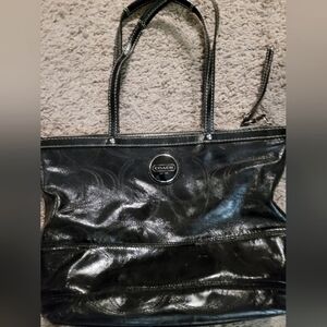 Coach black patent leather classic shoulder bag baby blue lining medium sized